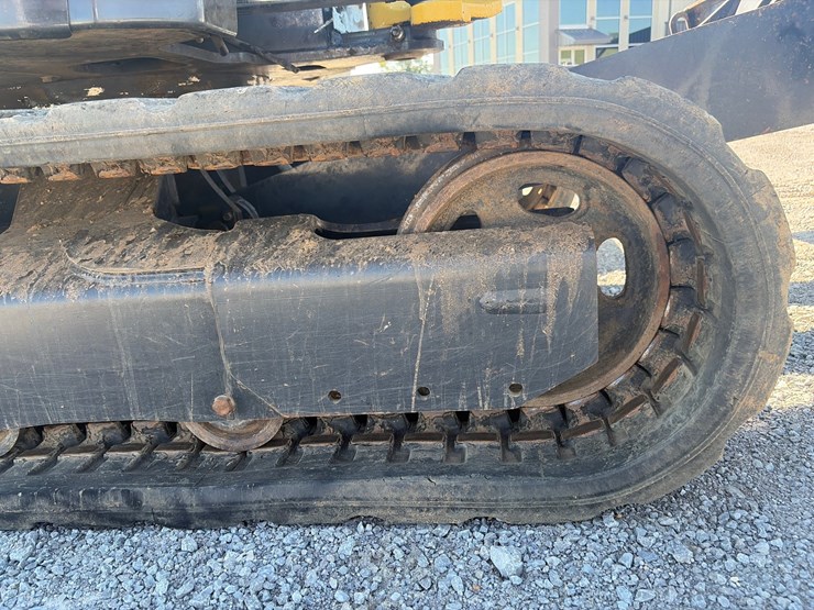 yanmar-vio55-image-19