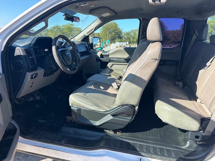 2015-ford-f150-image-10