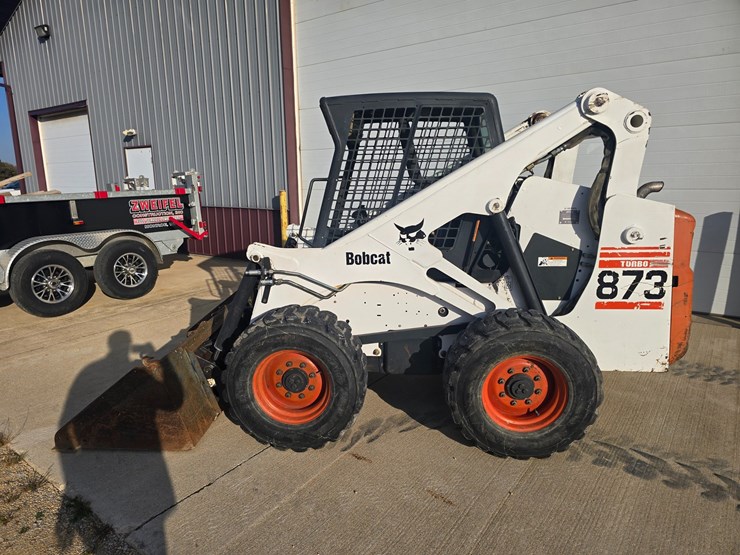 bobcat-873-image-2