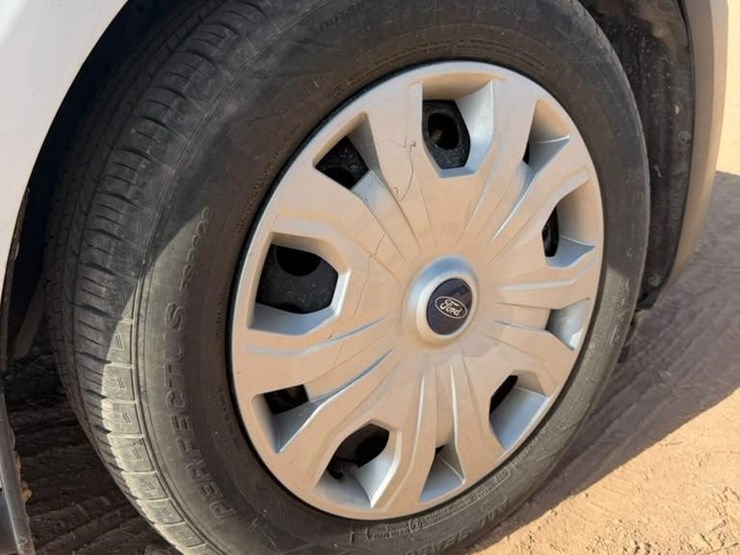 2020-ford-transit-connect-image-17