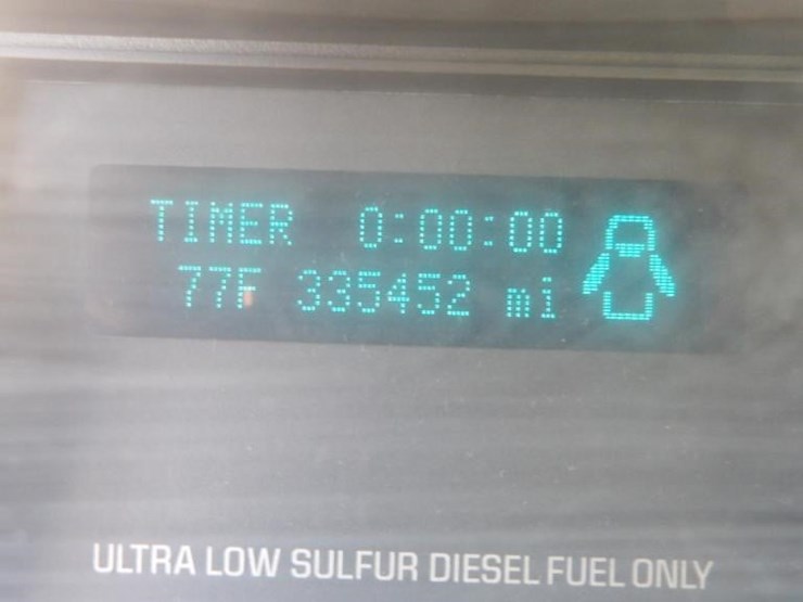 2011-ford-f350-image-17