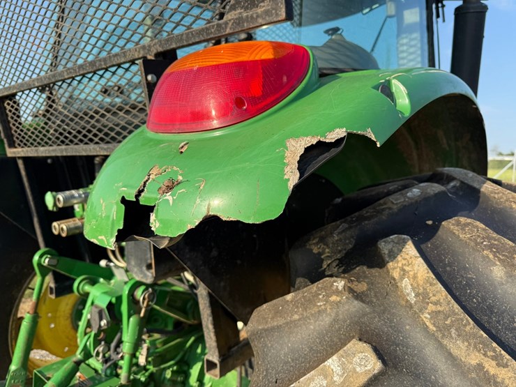 2019-john-deere-5090e-image-23