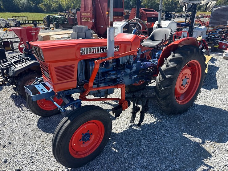 kubota-l245h-image-1