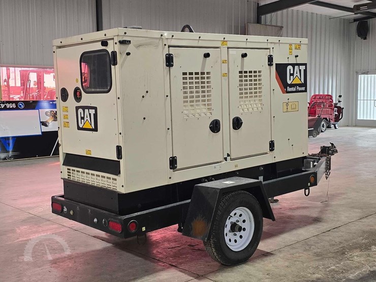 2020-caterpillar-xq35-image-3