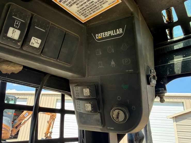 2003-caterpillar-262-image-32