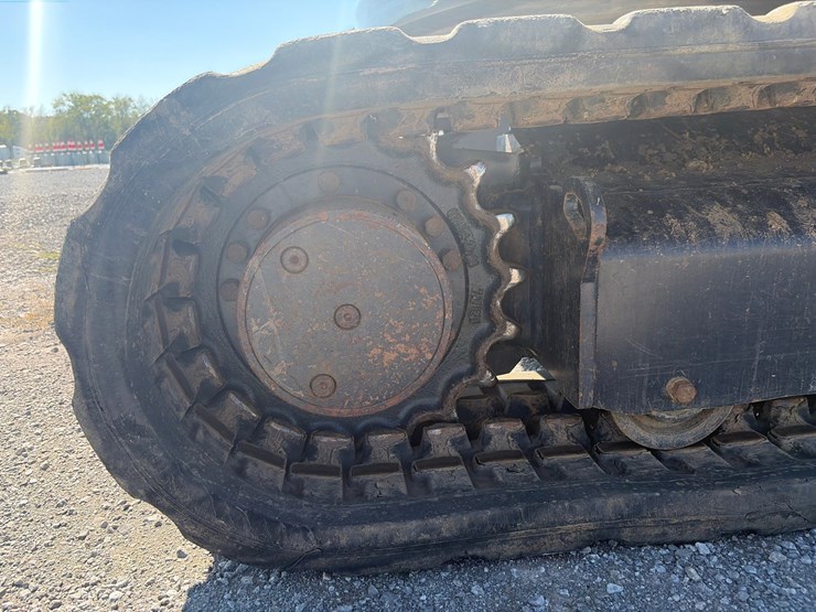 yanmar-vio55-image-17