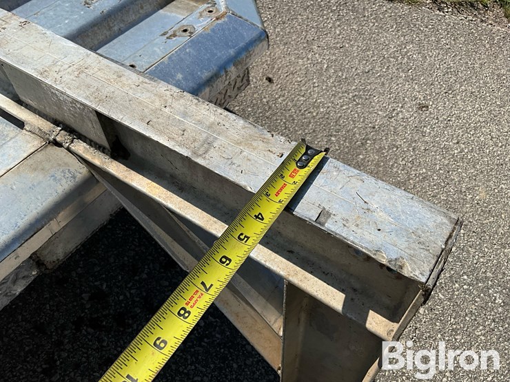 koneta-diamond-brite-aluminum-truck-headache-rack-image-12
