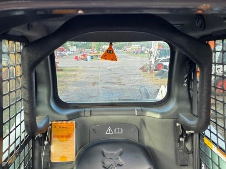 2018-bobcat-s550-image-46