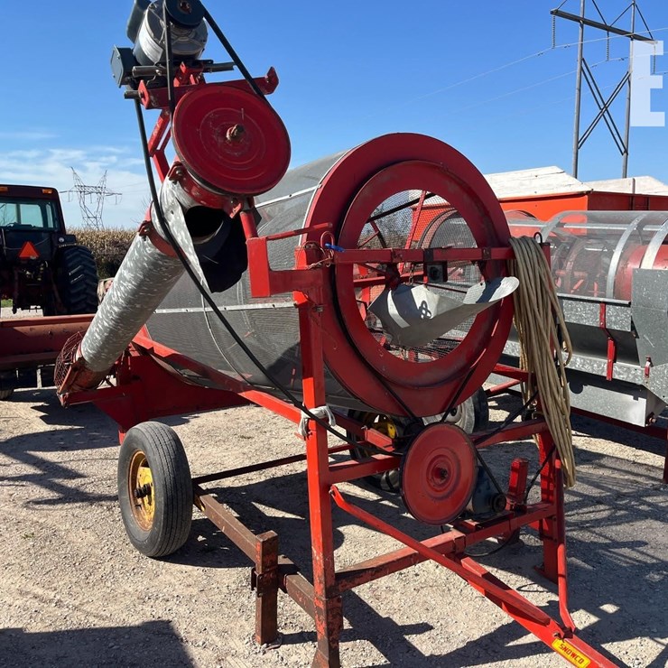 SNOWCO ROTARY GRAIN CLEANER 8083