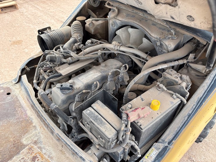 komatsu-fg30ht-16-image-6