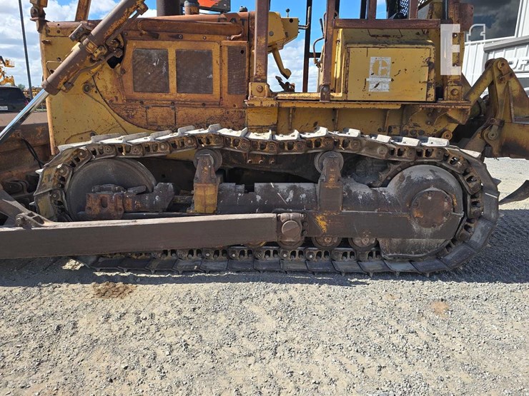 caterpillar-d6d-image-21