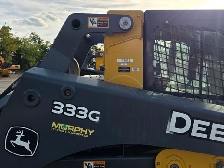2019-deere-333g-image-16