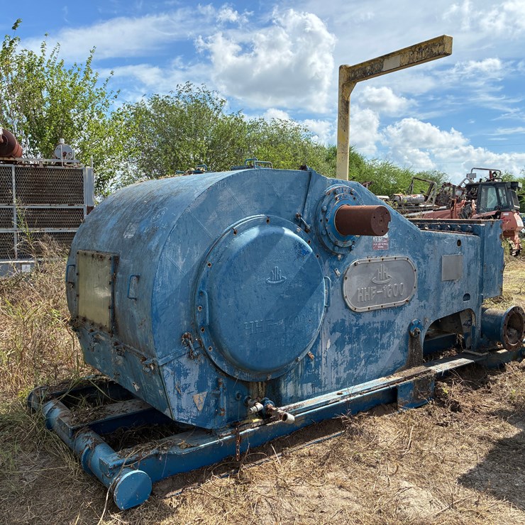 HHF-1600 5K WP 1,600-HP TRIPLEX MUD PUMP