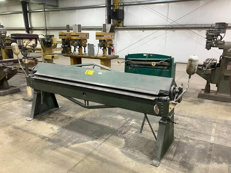 chicago-manual-apron-break,-8'-x-18-gauge,-s/n-312913-image-3