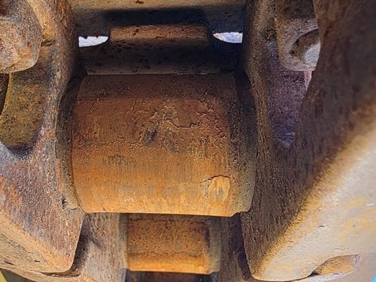 2021-caterpillar-d3-image-23