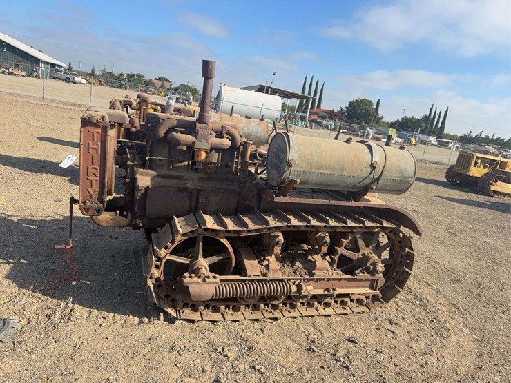 caterpillar-thirty-image-2