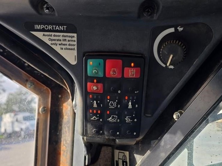 2019-deere-333g-image-49