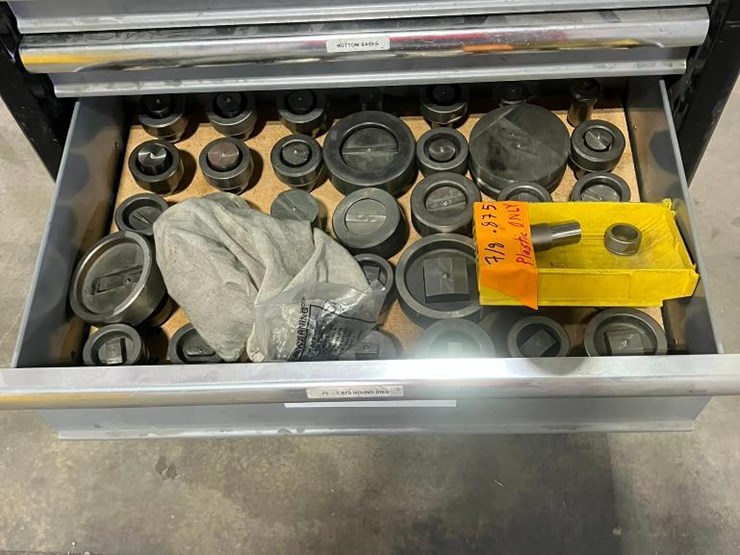 rolling-toolbox-w/-assorted-di-acro-punches-&-dies-image-3