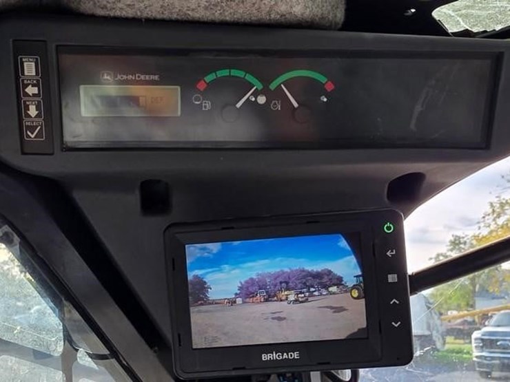 2022-deere-333g-image-53