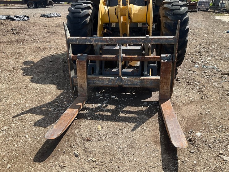 2016-komatsu-wa200-7-image-54