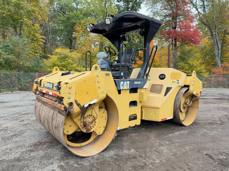 2008-caterpillar-cb-534dxw-image-1