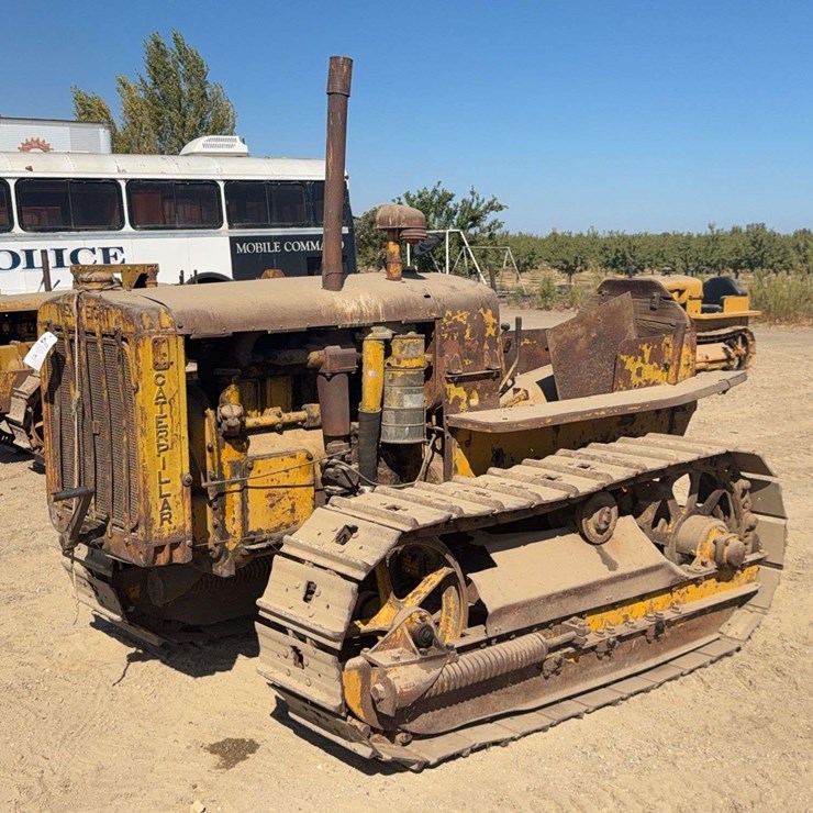 CATERPILLAR 28