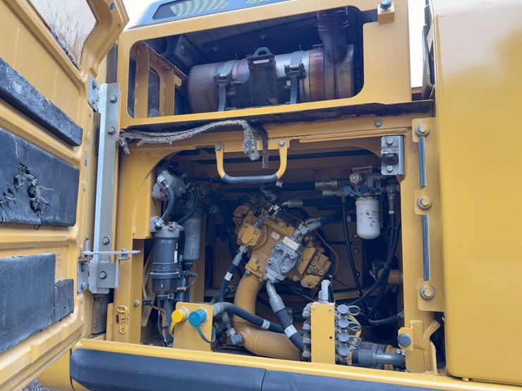 2012-caterpillar-329el-image-33