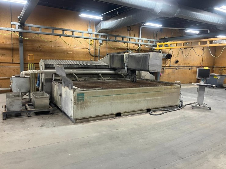 2005-flow-waterjet-model-713633-1-cnc-waterjet,-integrated-flying-bridge-6012,-60"-x-144"-cutting-ca-image-1