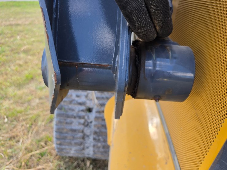 deere-333g-image-73