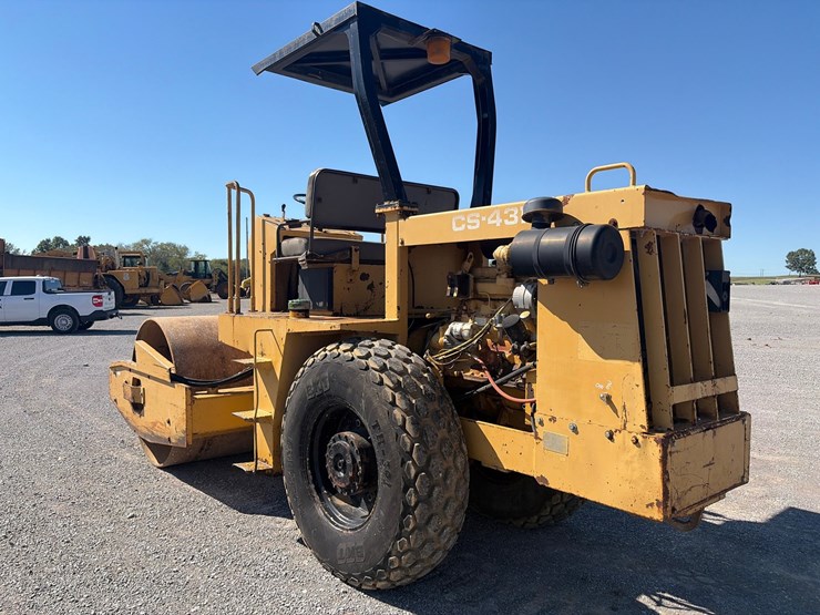 caterpillar-cs-431b-image-7