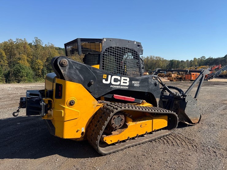 2013-jcb-300t-image-6