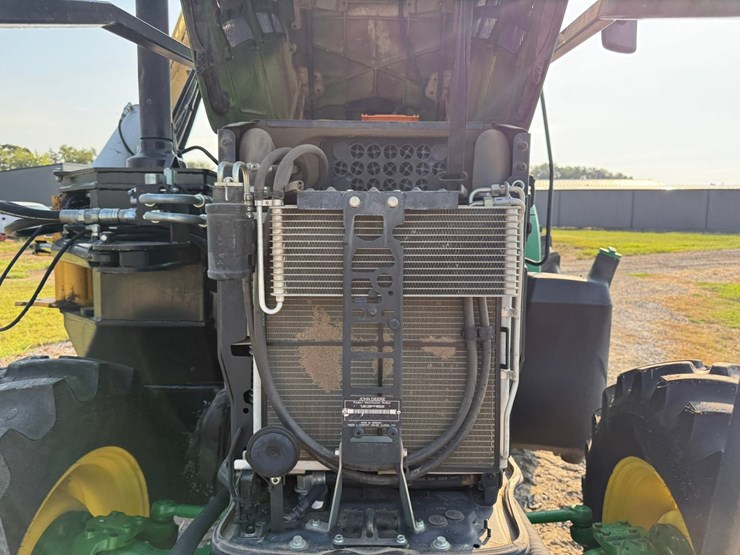 2017-john-deere-6110m-image-67