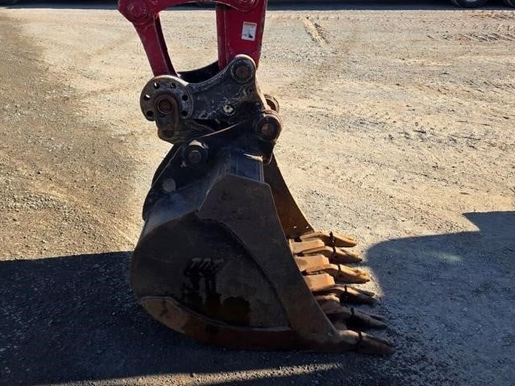 2022-yanmar-sv100-2a-image-45