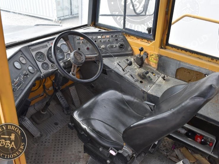 2001-volvo-a25c-image-37