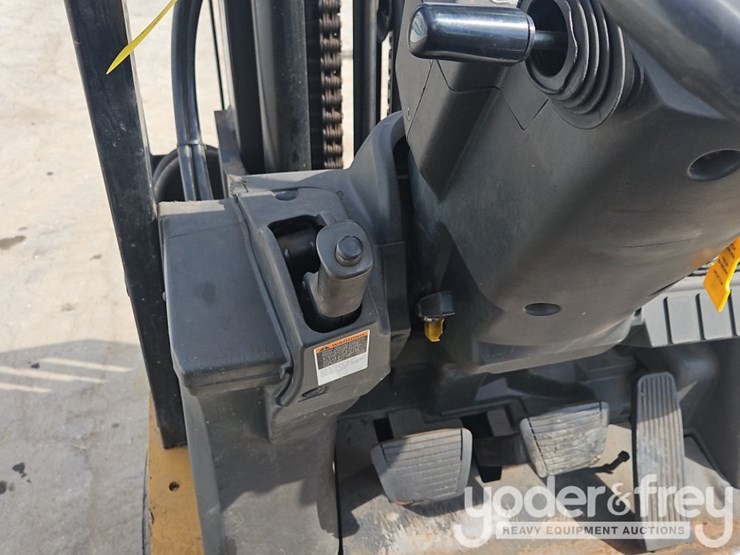 caterpillar-c6000-image-22