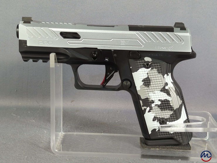 fusion-firearms/-ermo-xf-pro-9x19-pistol-sn#-tk670-25001062,-2-total-mags,-cleaning-kit,-manual,-extra-grips,-with-hard-case,-in-original-box-image-2