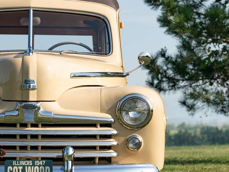 1947-ford-super-deluxe-woody-wagon-image-105