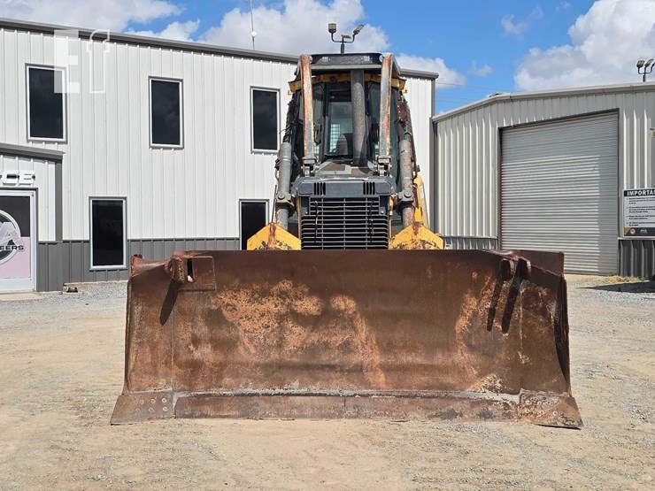 2008-deere-750j-image-7