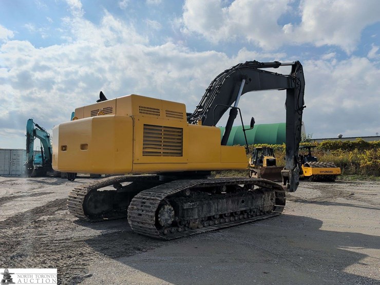 2010-john-deere-450-image-5
