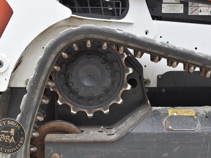 2025-bobcat-t650-image-27