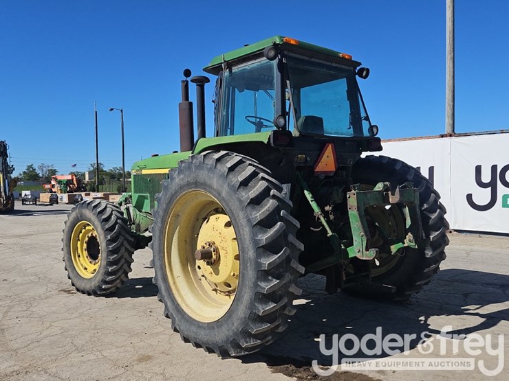 john-deere-4555-image-4