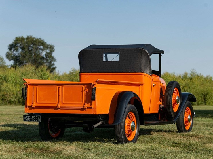 1933-ford-v8-roadster-pickup-image-7