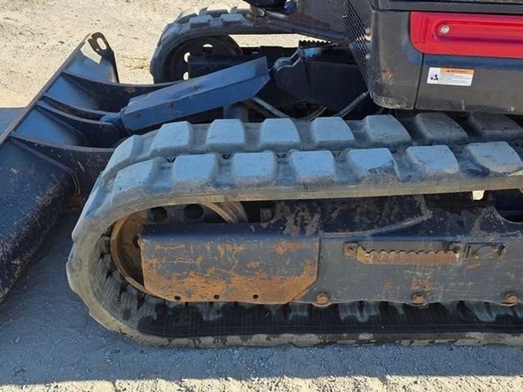 2022-yanmar-sv100-2a-image-32