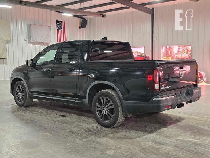 2017-honda-ridgeline-image-4