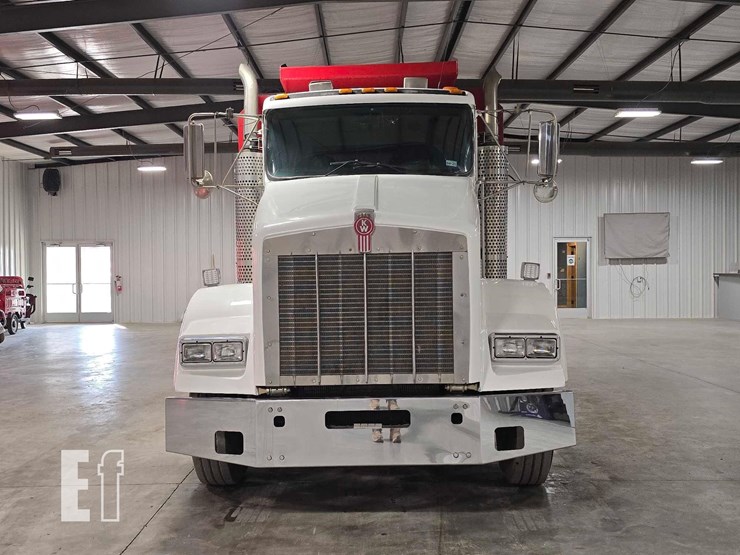 2004-kenworth-t800-image-7