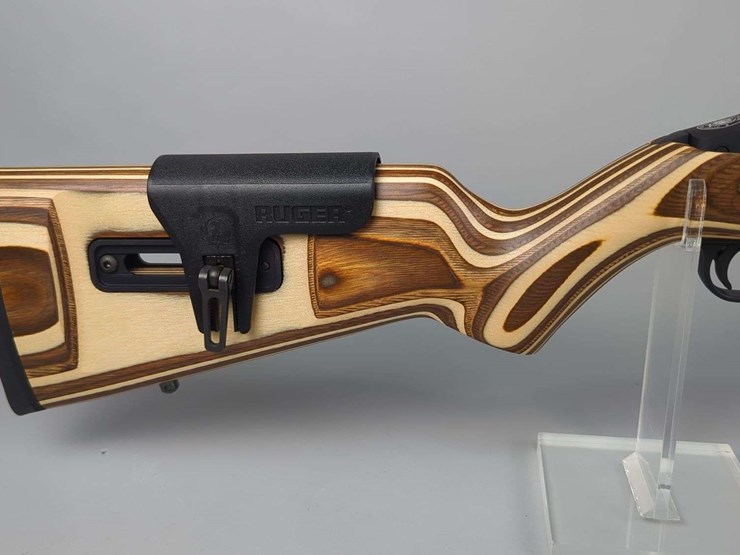 ruger-10/22-.22-lr-rifle-sn#-cs4-02699,-adjustable-cheek-rest,-fluted-barrel,-customized-by-ruger-custom-shop-with-coa,-manual,-in-original-hard-case-image-8