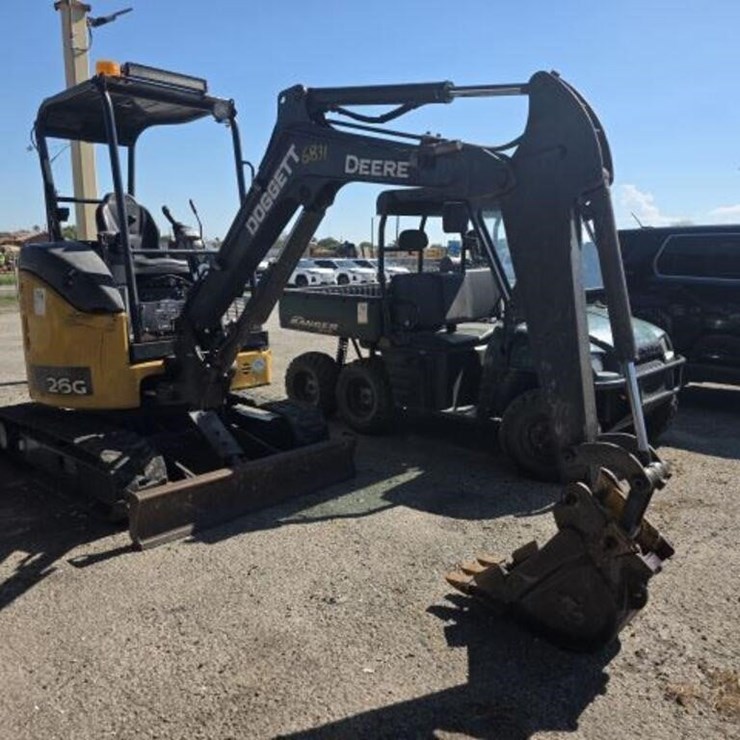 DEERE 26G