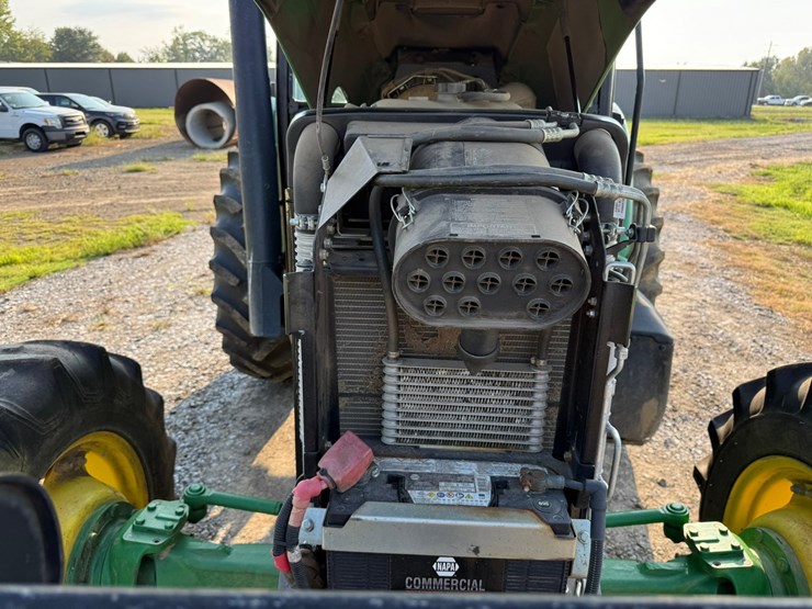 2019-john-deere-5090e-image-42