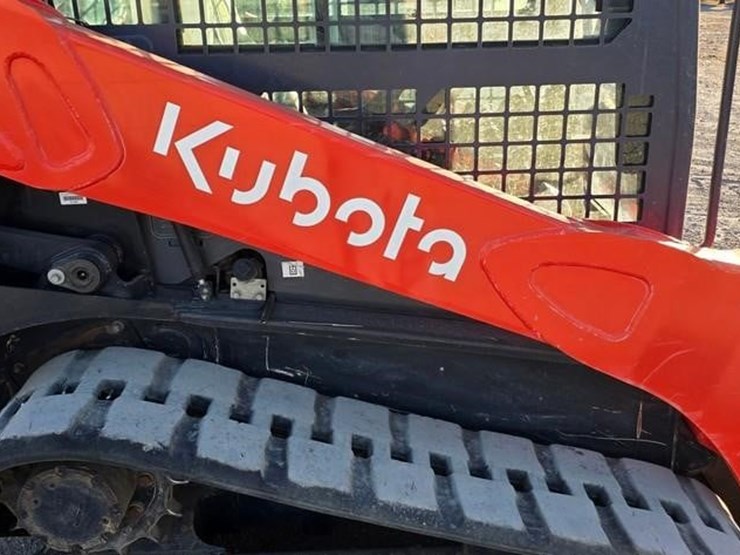 2022-kubota-svl75-2-image-12