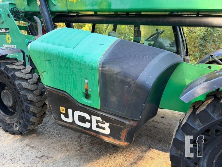 2018-jcb-509-42-image-35